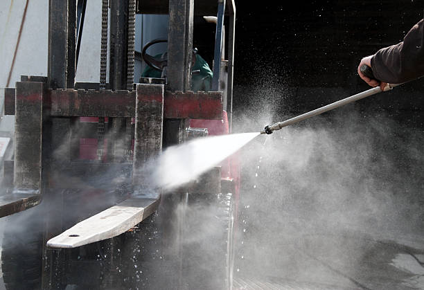 Best Parking Lot and Garage Cleaning  in Mira Monte, CA